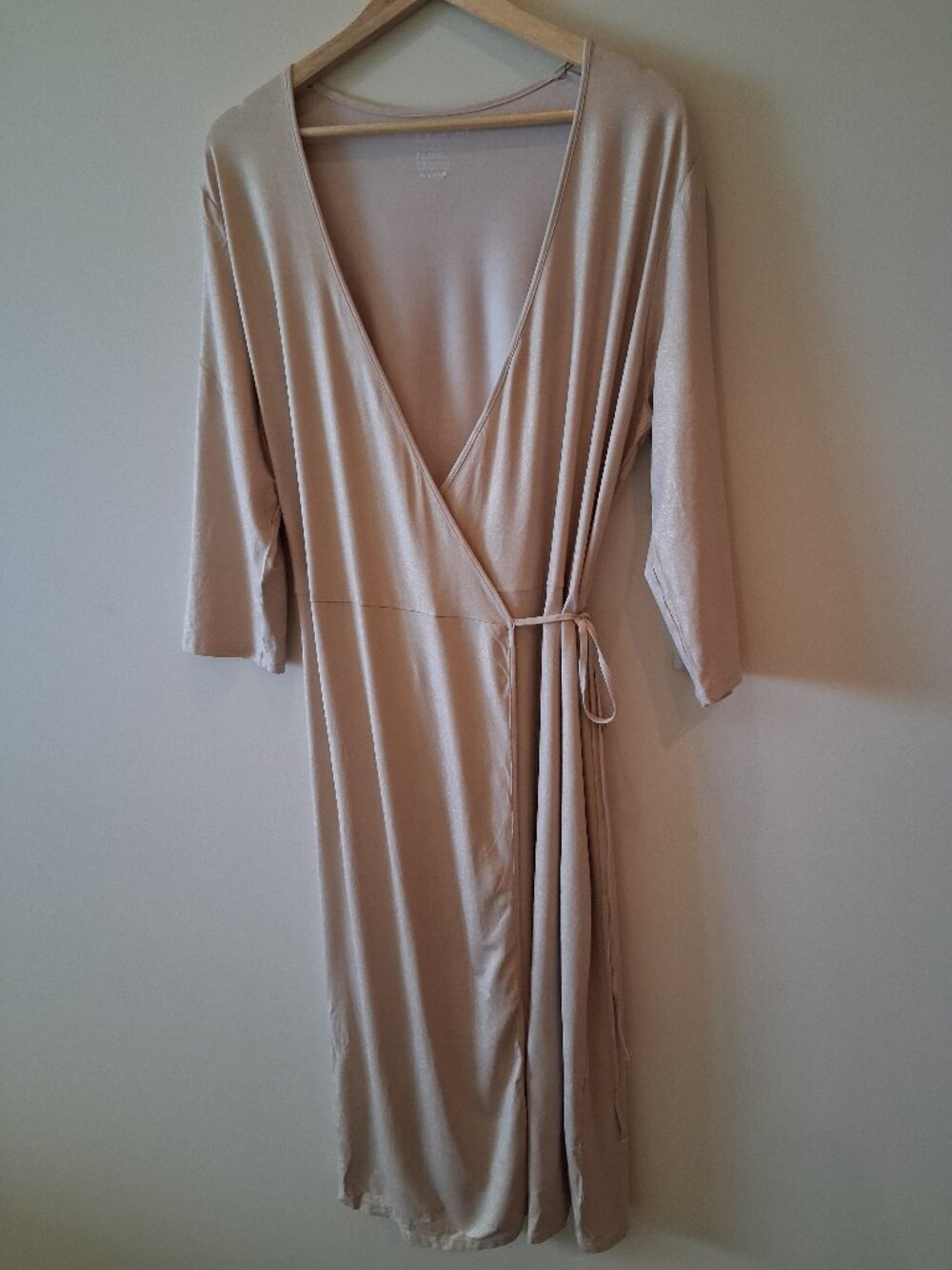 New Elegant Majestic Filatures Wardrobe Women Size 4